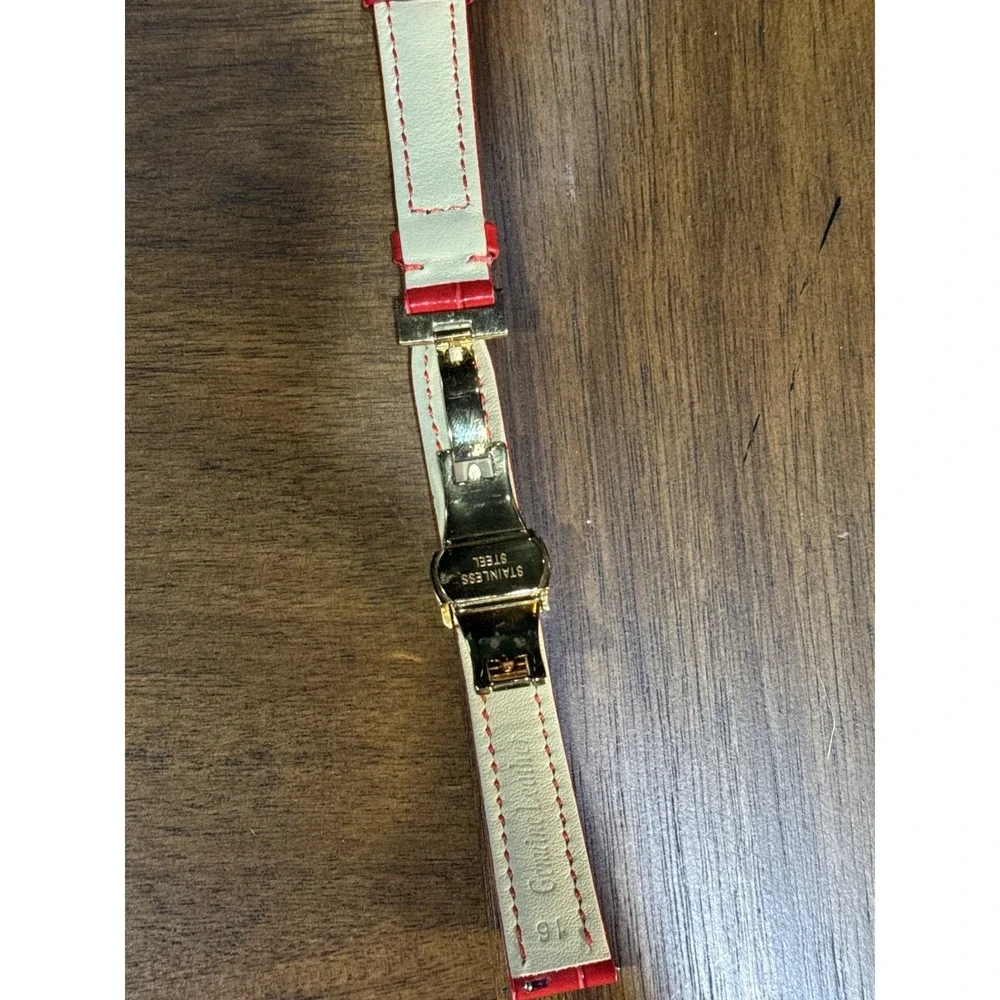 The Unbranded Brand leather band